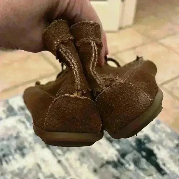 Minnetonka suede boots - Picture 6 of 8